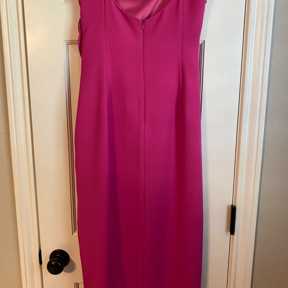 Bardot Evening/Cocktail Dress - Picture 4 of 6